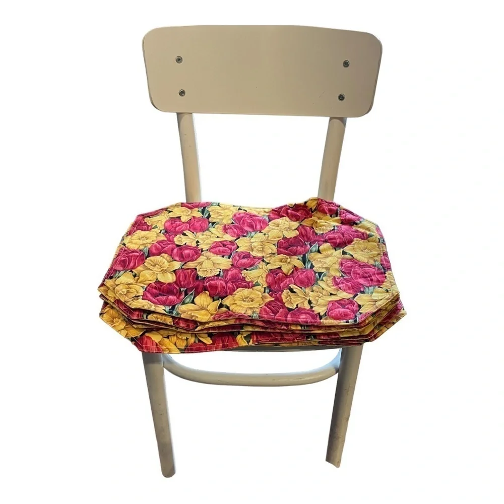 SET Of 12 Reversible Quality Red & Yellow Floral Octagon Spring Placemats 17x13”